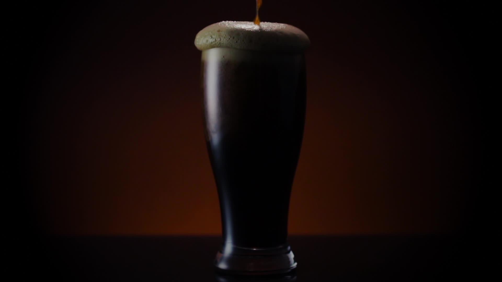 葡萄啤酒大涨视频的预览图