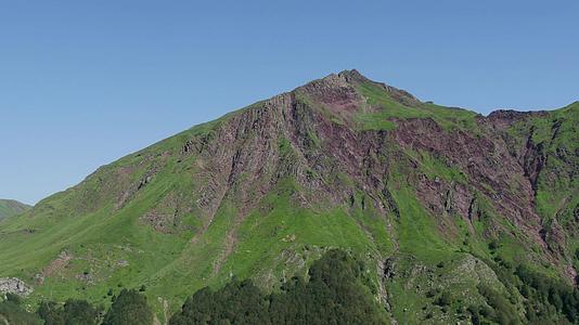 比利牛山脉以法郎计划全景视频的预览图