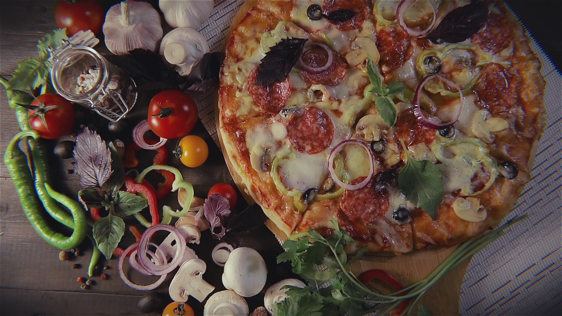 比萨披萨概念视频的预览图