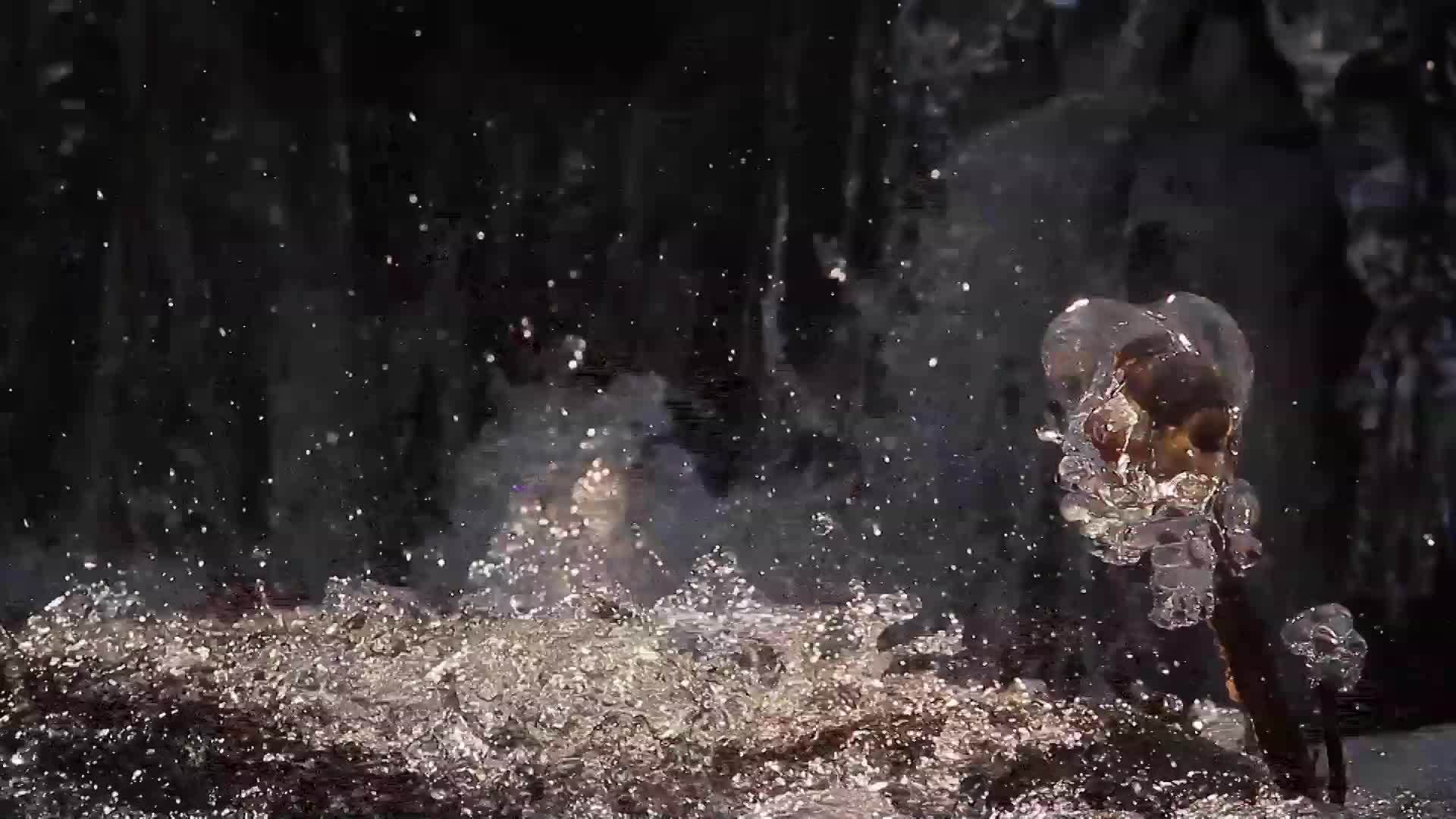 弗朗切州的瀑布细节视频的预览图