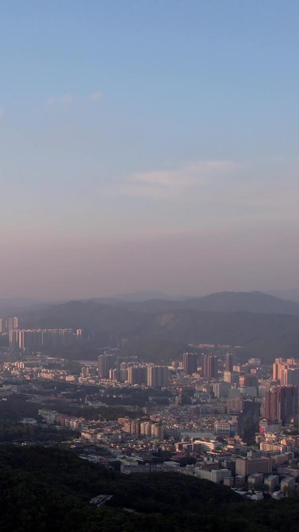 广州城市白云山航拍视频的预览图