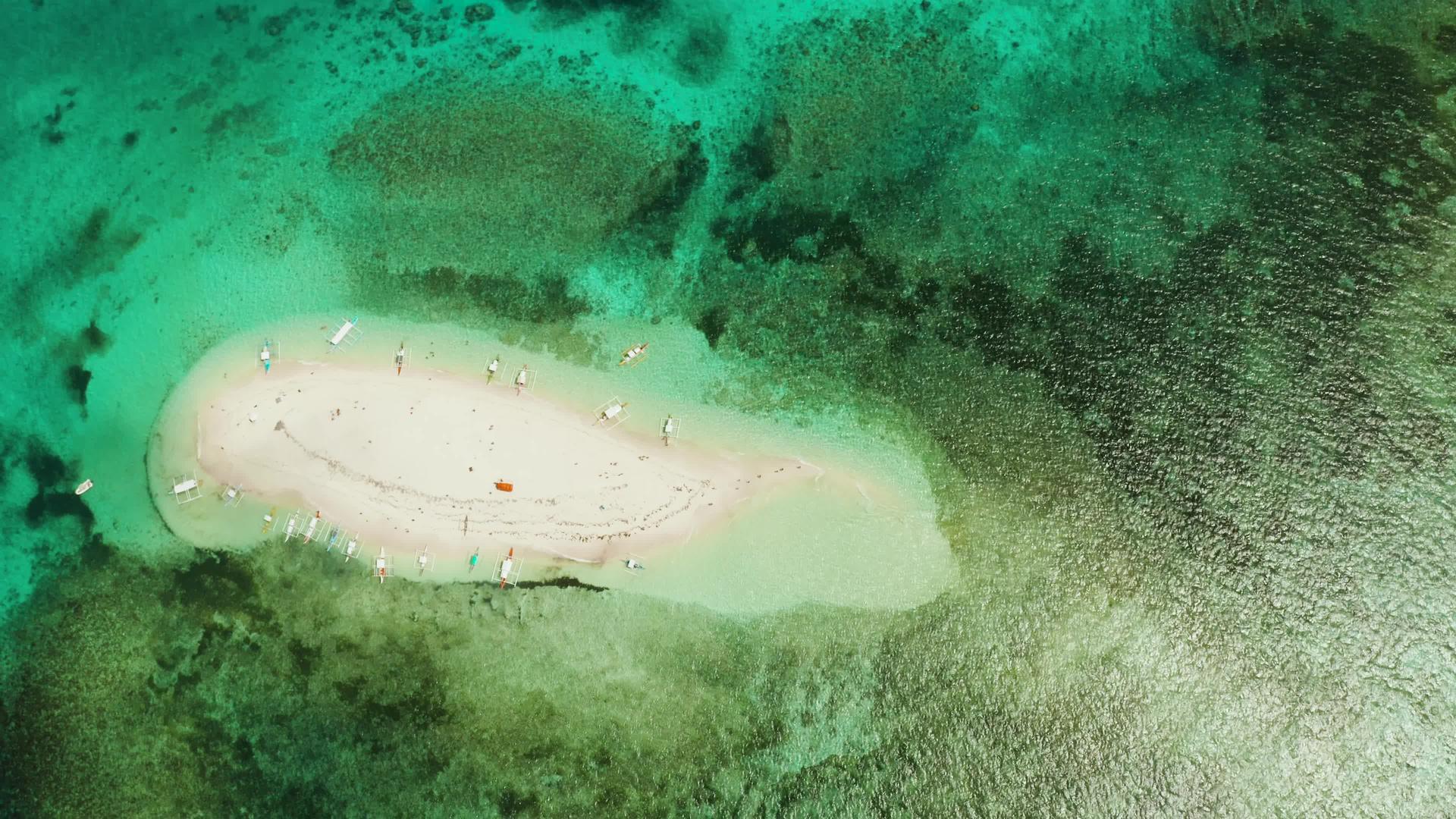 沙沙岛西耶尔戈岛有海滩和游客视频的预览图