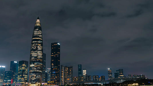 4K深圳华润大厦子弹头城市夜景延时视频的预览图