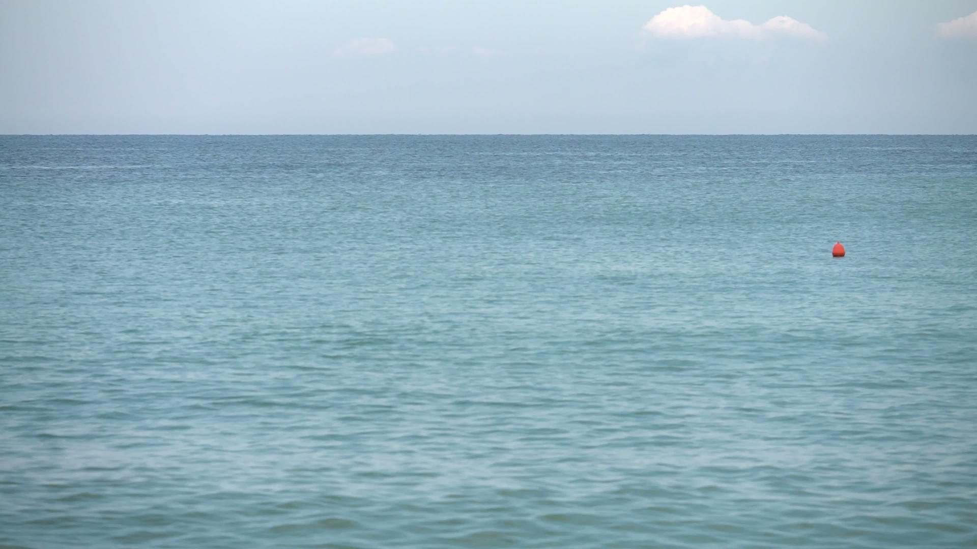 完美的蓝海带着长波视频的预览图