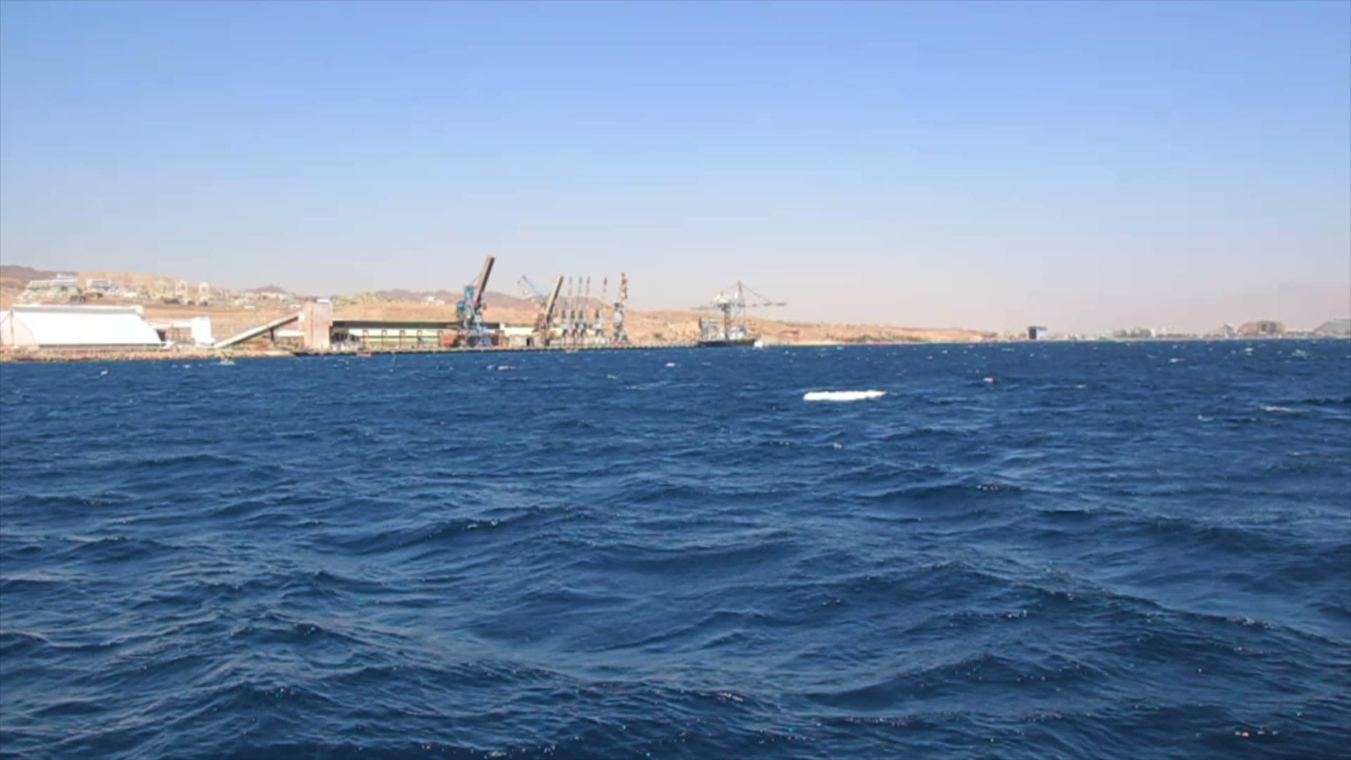 eilat跟踪港口拍摄视频的预览图