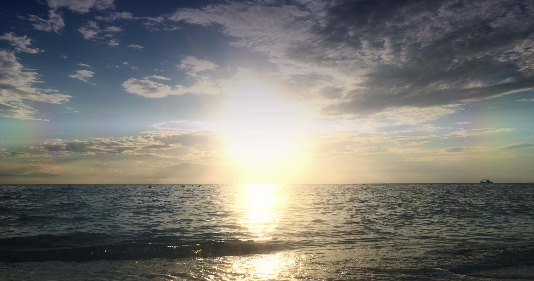海洋日落的宁静与和平视频的预览图