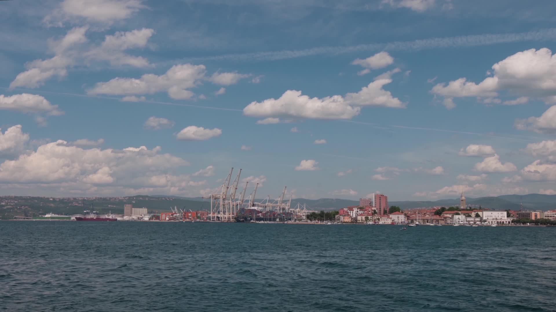 科佩尔商业港视频的预览图