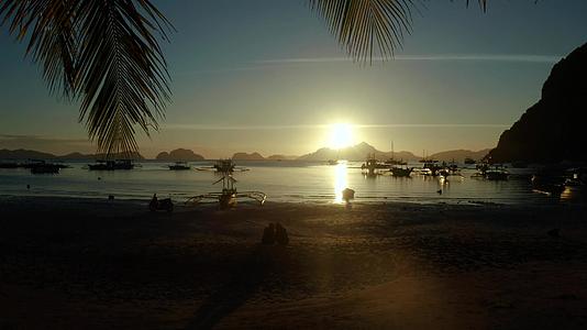 菲利平古拉旺在海屿上的日落视频的预览图