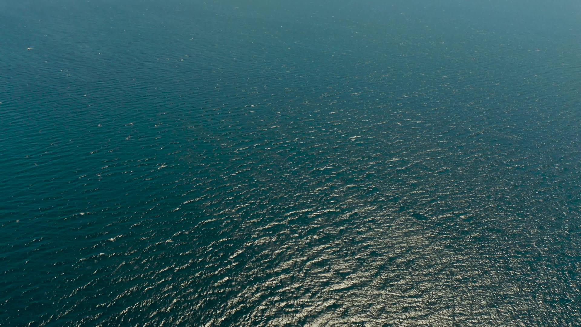海蓝海顶视图视频的预览图