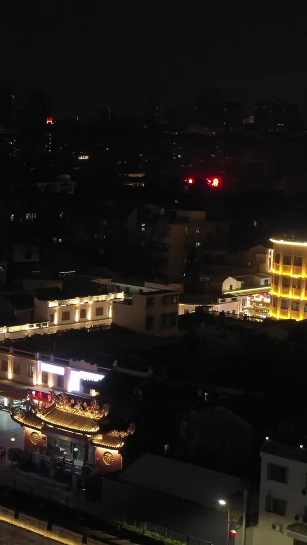 广东省潮州古城门广济楼夜景视频的预览图
