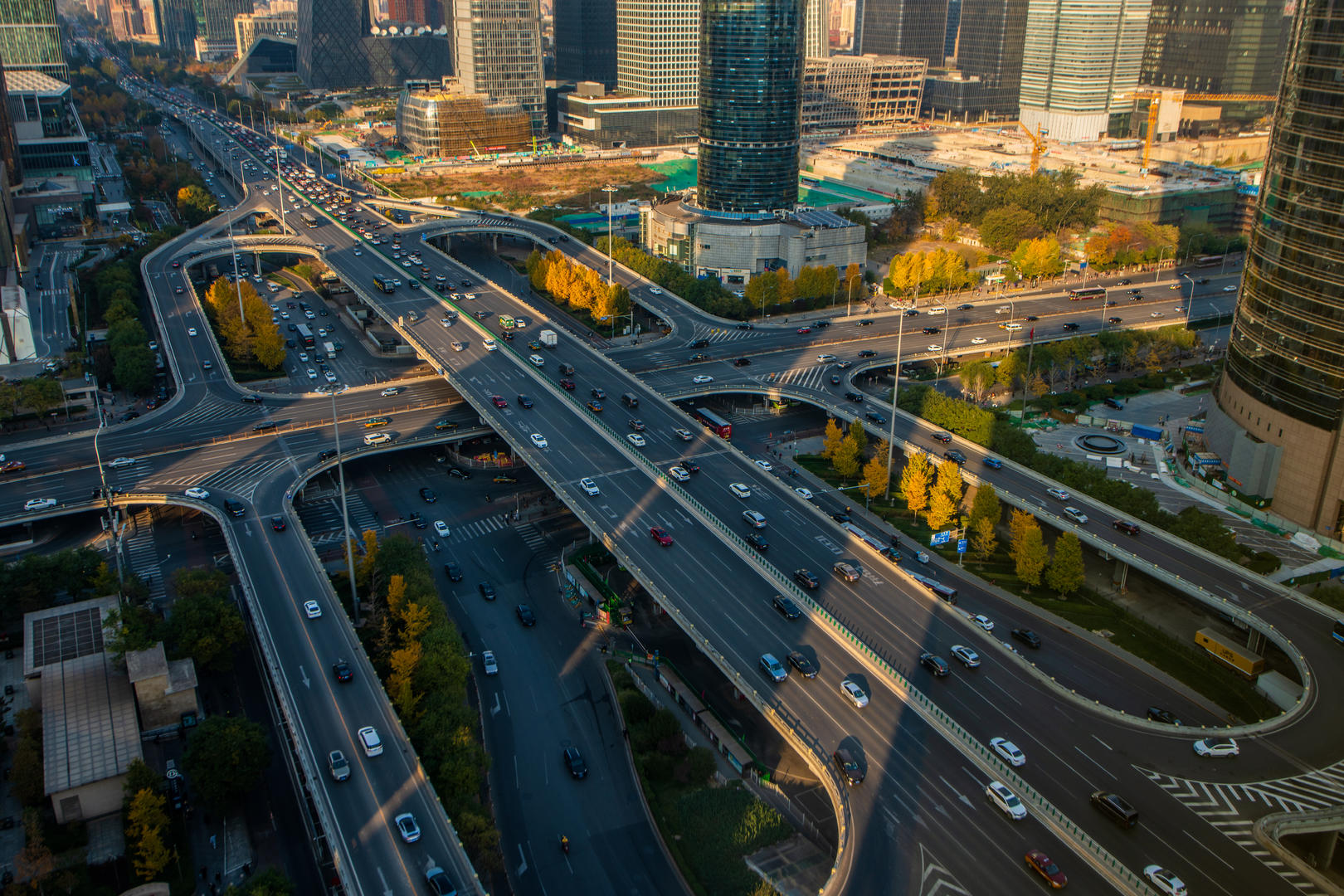 北京国贸桥交通8K延时视频的预览图