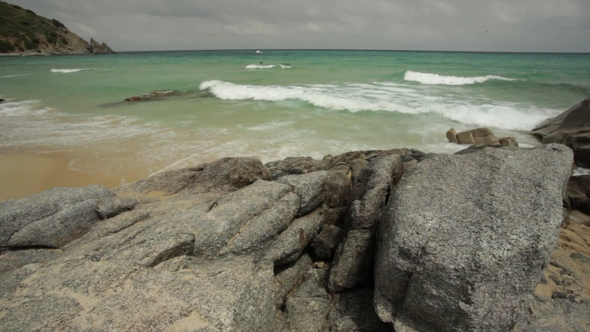 Calasadigtu海滩3的海景视频的预览图