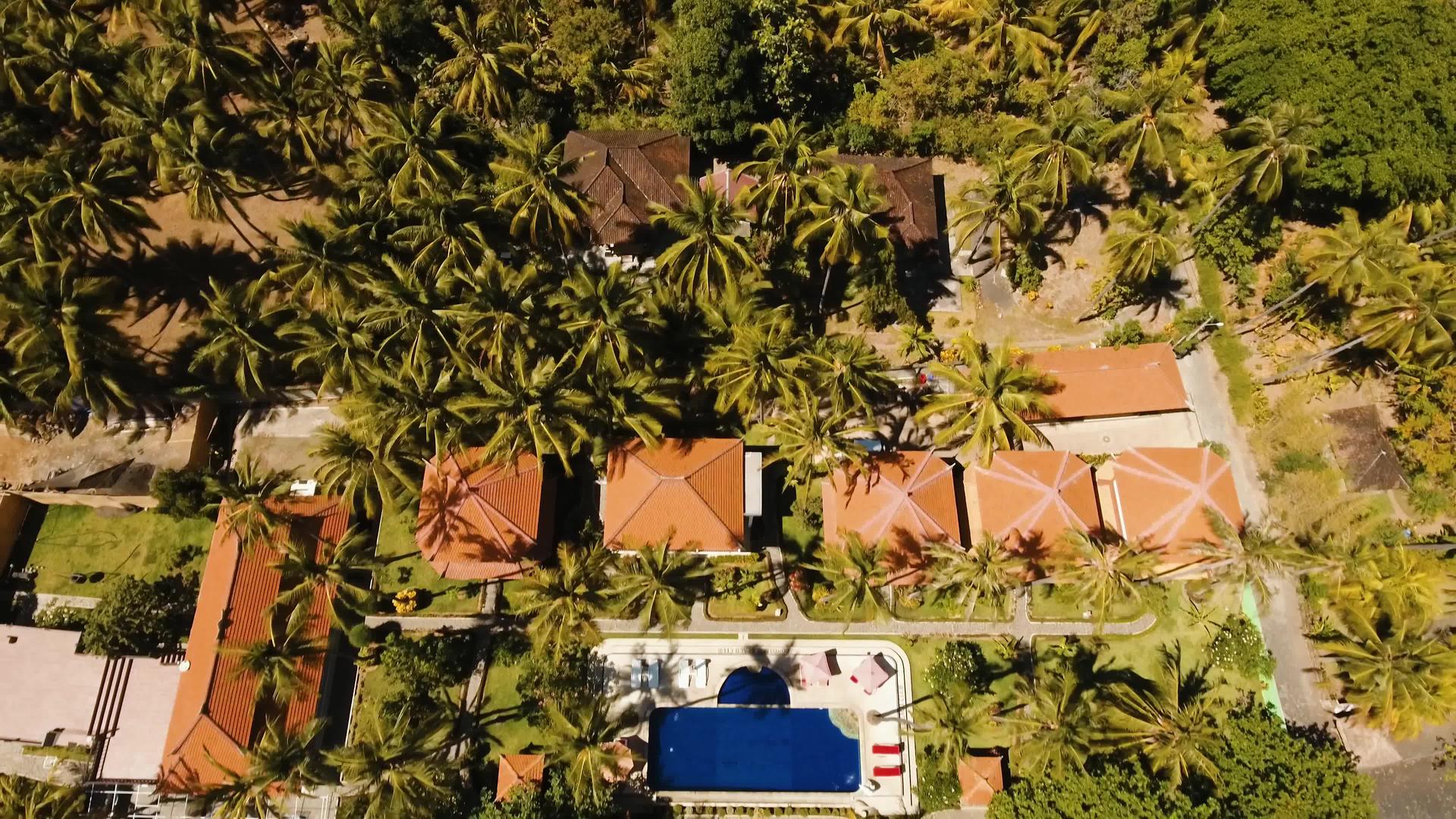 还有海滩和酒店Bali视频的预览图