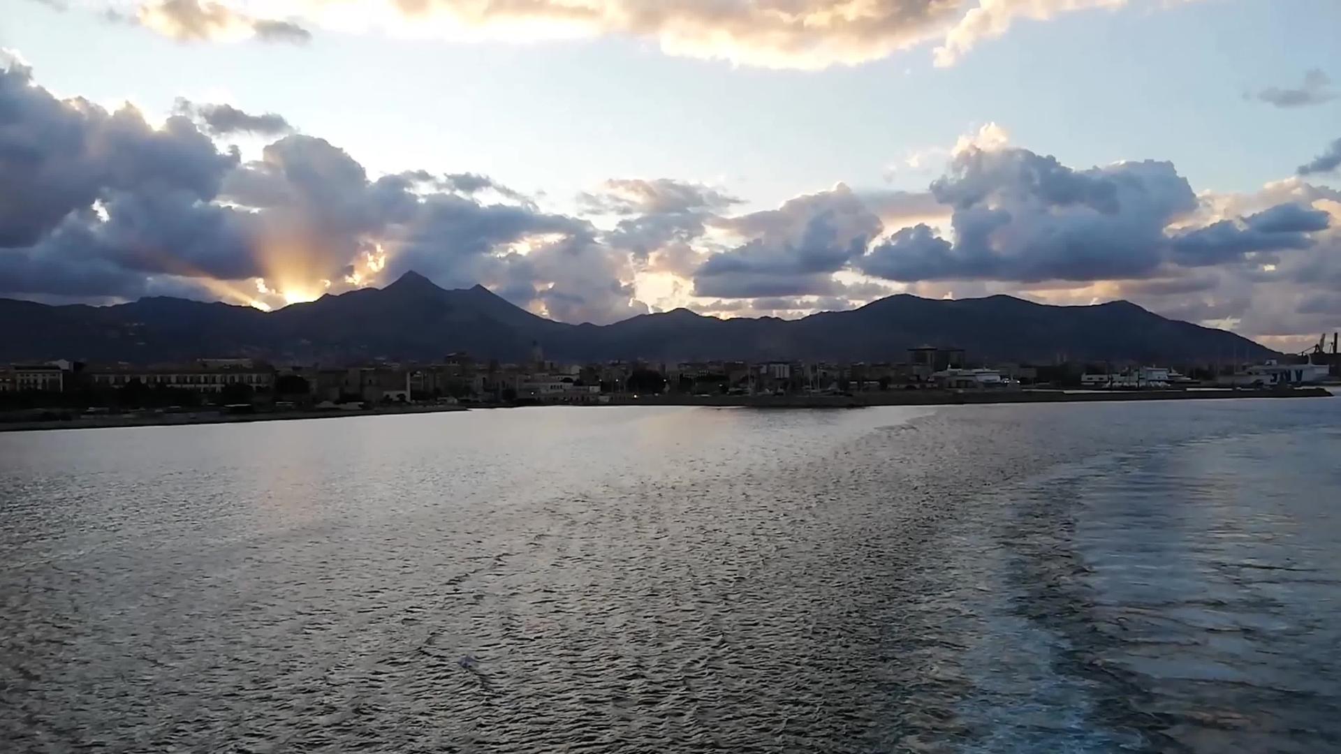 西西里海的苍白5视频的预览图