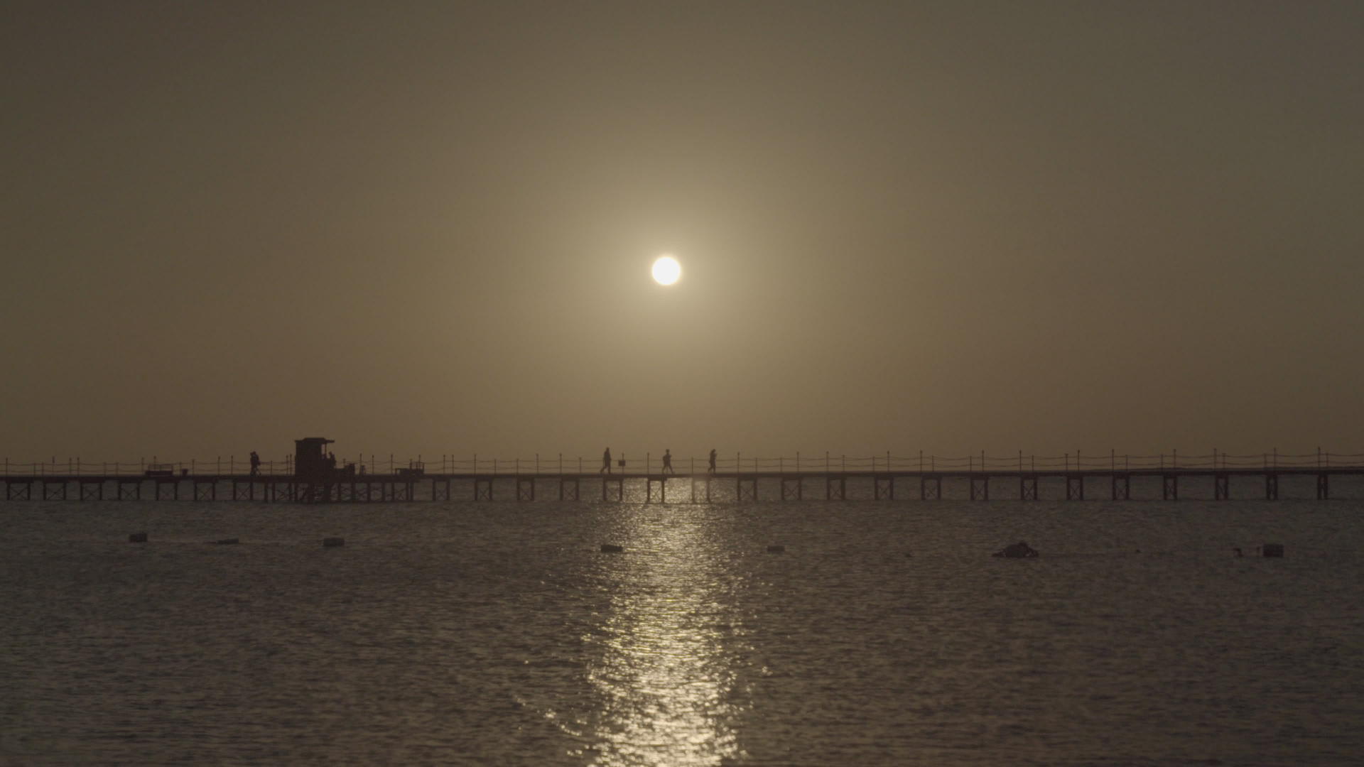 日出在地中海视频的预览图