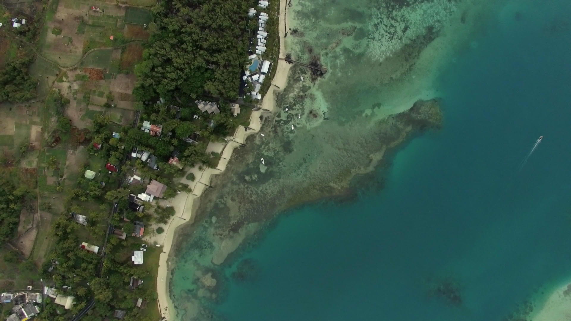 以海滩和开放的印度洋水毛里岛为代表的海岸海岸视频的预览图