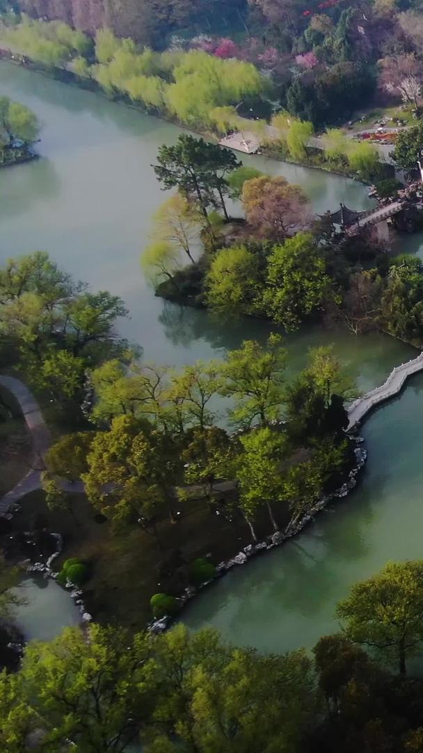 瘦西湖万花园小金山徐园航拍5A景区视频视频的预览图
