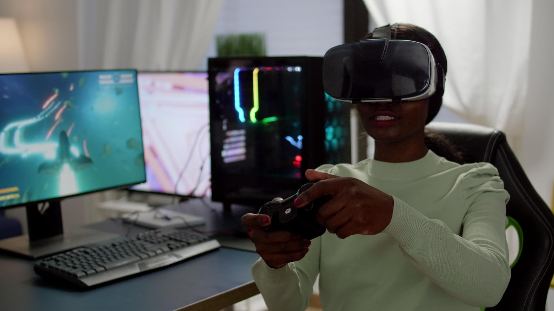 非洲网络播放器在游戏中佩戴虚拟现实头盔视频的预览图