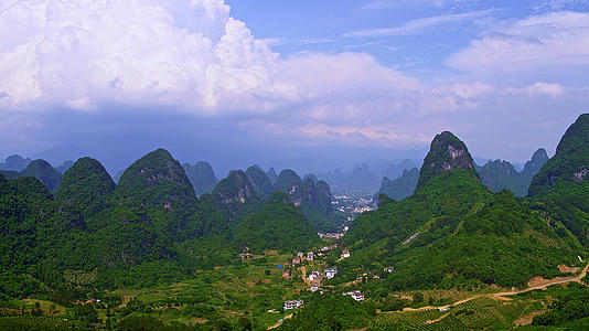 桂林山水天际线航拍视频的预览图