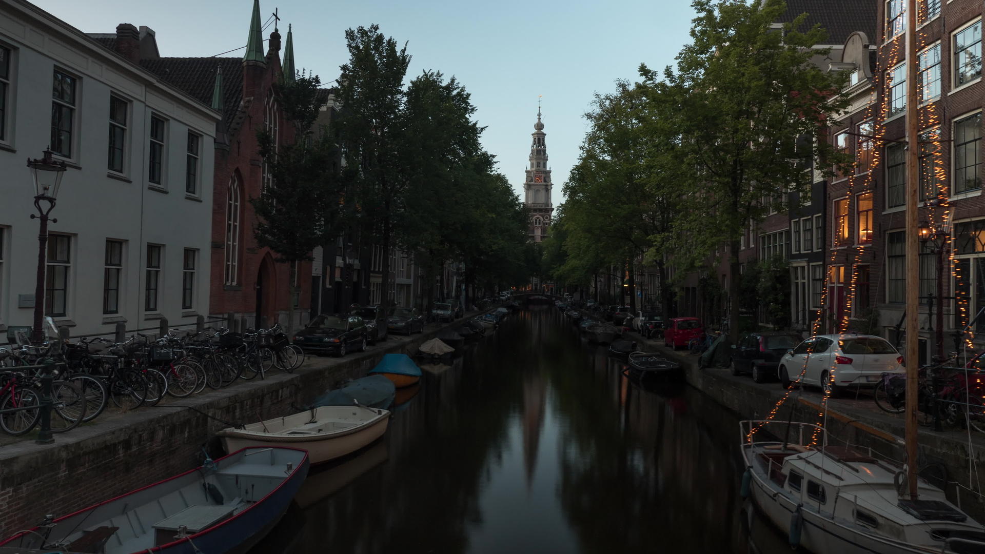 晚间Amsterdam时间折叠视频的预览图