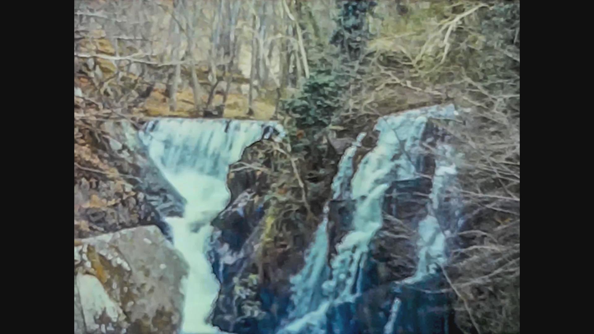 A1970年统一王国1970年统一王国瀑布图3视频的预览图