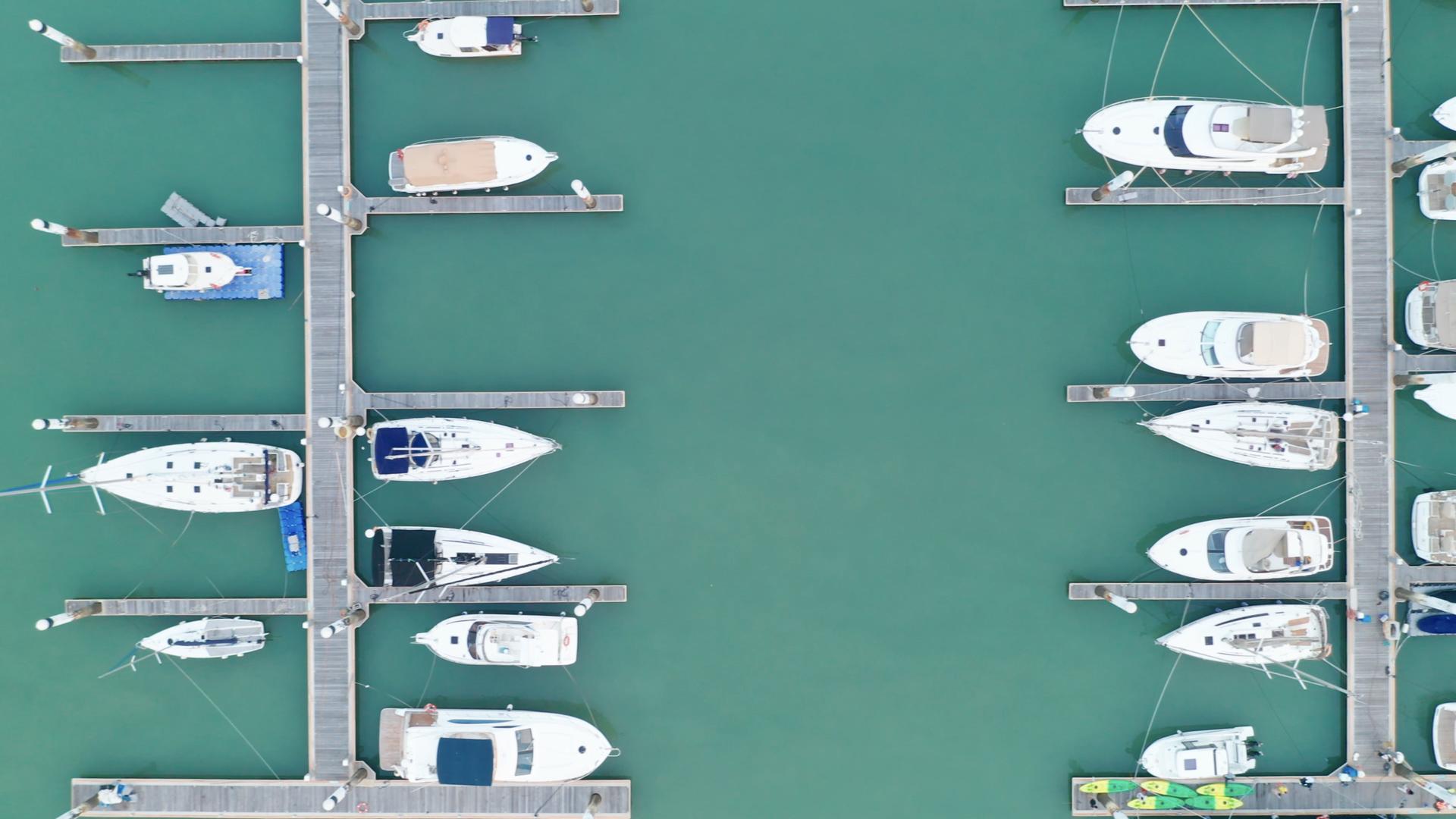 厦门香山游艇帆船码头视频的预览图