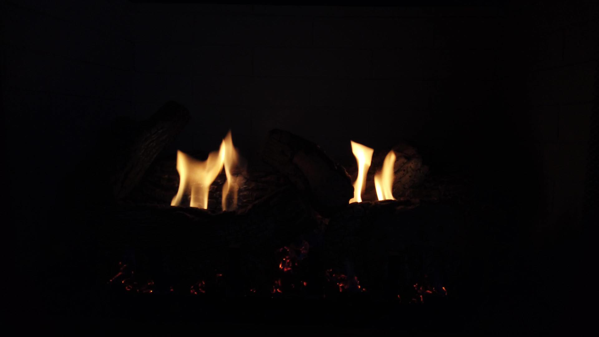 壁炉里的火视频的预览图