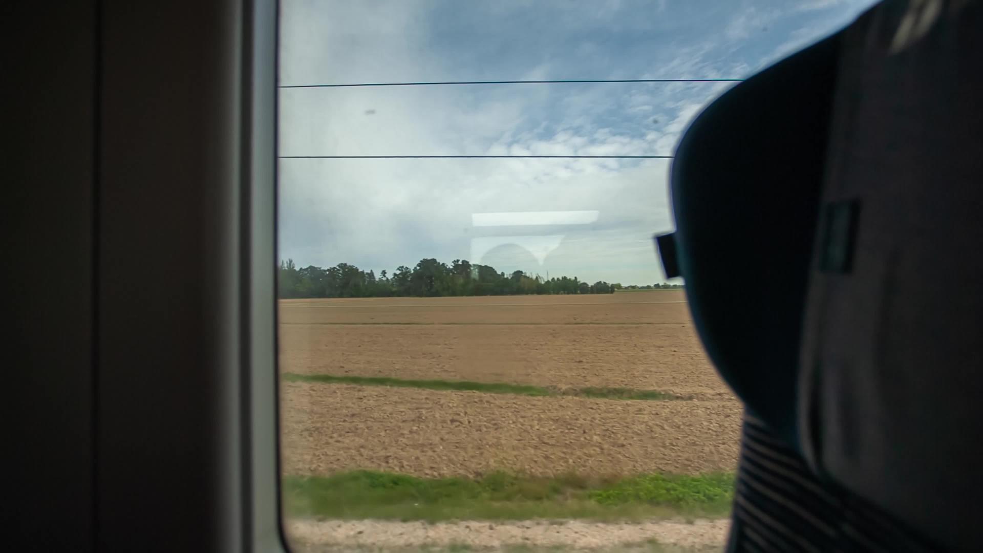 火车窗口视图2视频的预览图