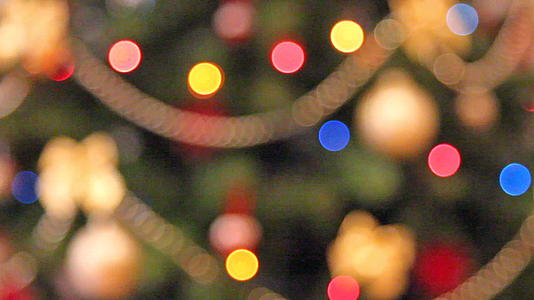 模糊的圣诞树视频的预览图