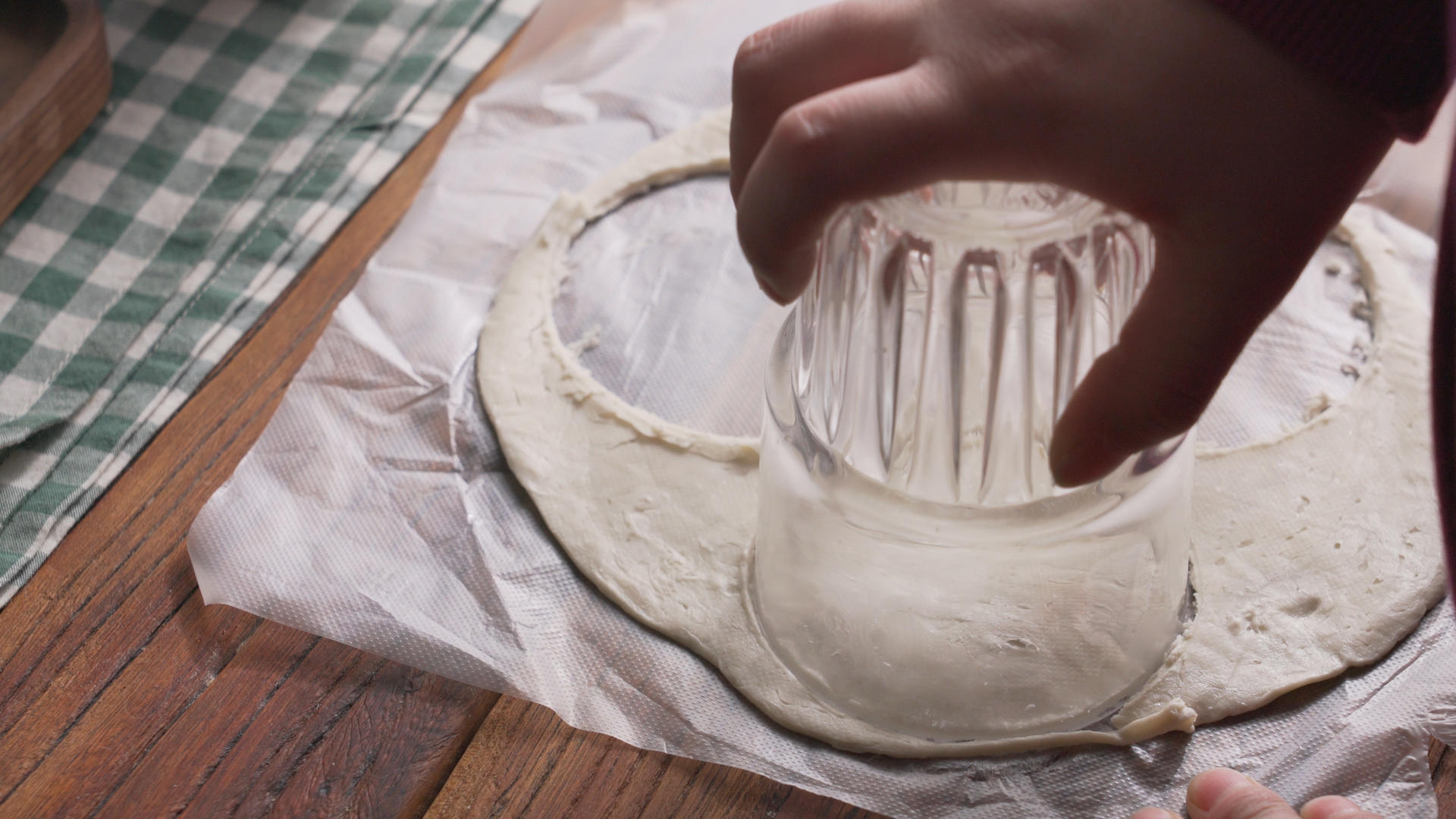 手抓饼制作塔可素材11视频的预览图