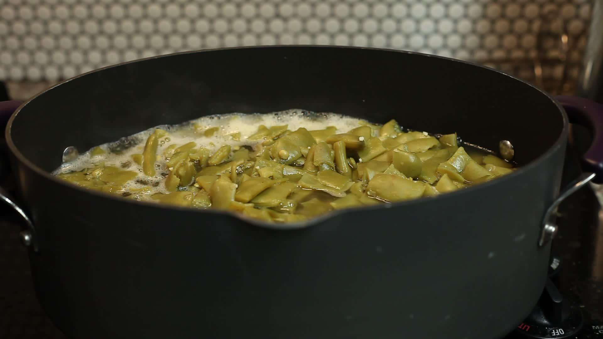 烹饪绿豆视频的预览图