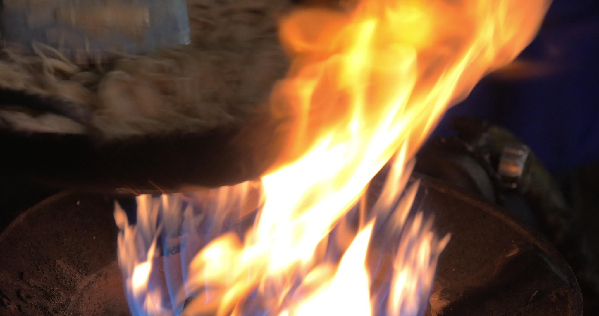 烤面烧火中国镇邦科克兰视频的预览图