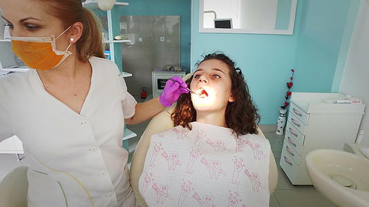 牙科牙科牙科牙科牙科牙科牙科牙科牙科牙科牙科牙科牙科检查患者的口腔检查视频的预览图