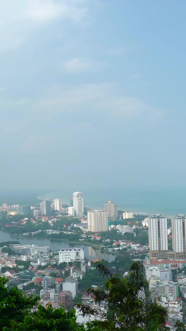 延时越南头顿海滨城市视频的预览图