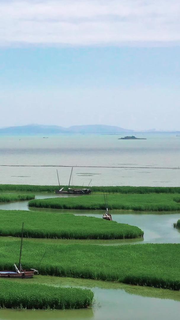 苏州太湖渔船航拍视频的预览图
