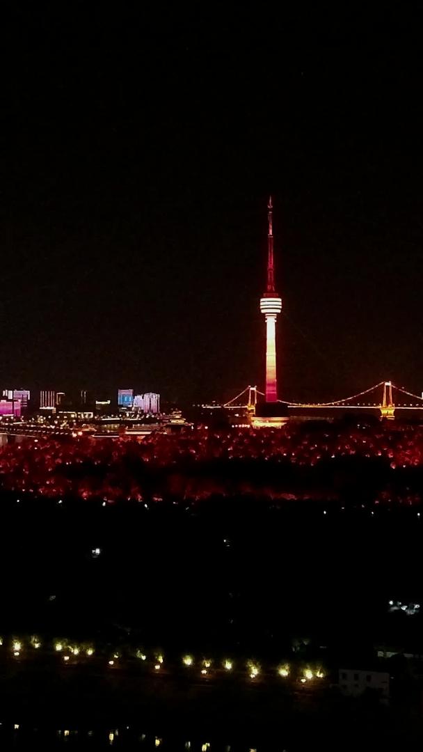 武汉城市灯光秀视频视频的预览图