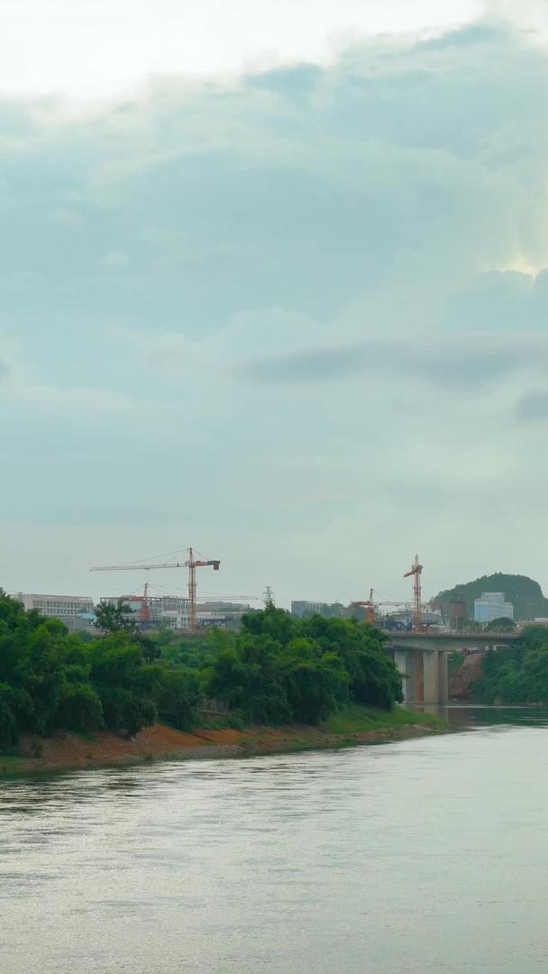 推迟广西崇左河流桥梁建设视频的预览图