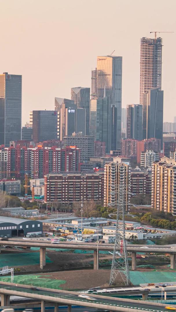 日夜延迟的南京河西CBD建筑群视频的预览图