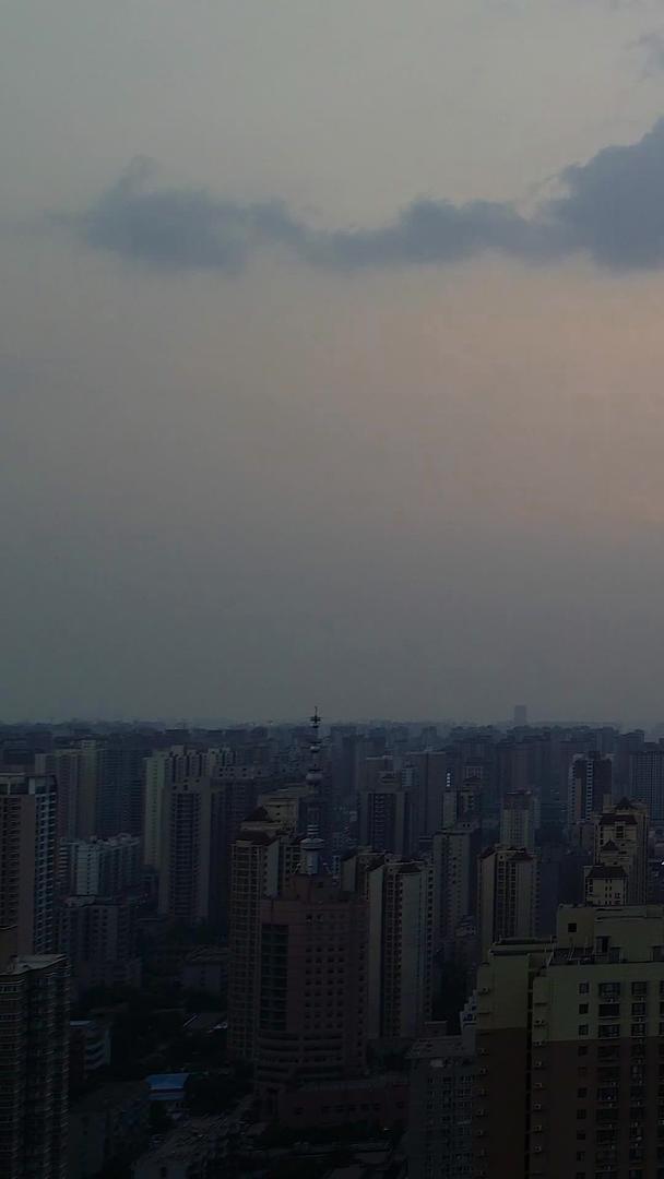 高清航怕陕西城市黄昏日落追日视频视频的预览图