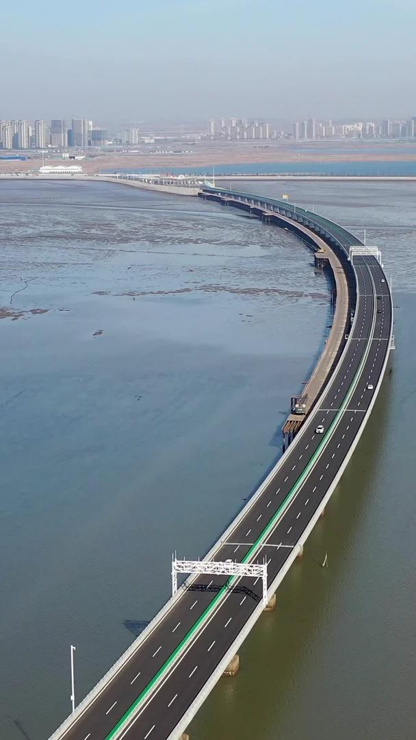 青岛城市风景胶州湾跨海大桥航拍视频视频的预览图