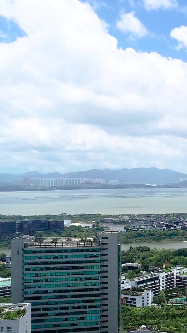 深圳华侨城大厦航拍视频的预览图