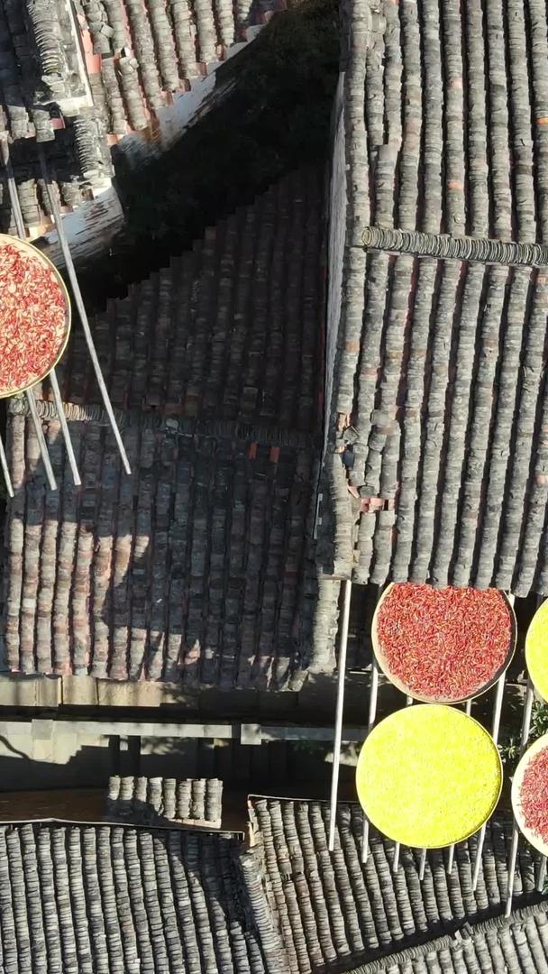 中国最美的航拍景点江西婺源古建筑群山秋季旅游素材视频的预览图