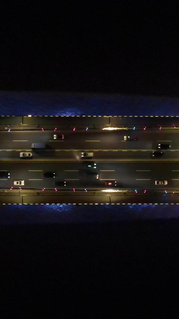 高清航拍猎德大桥交通繁华都市桥梁视频的预览图