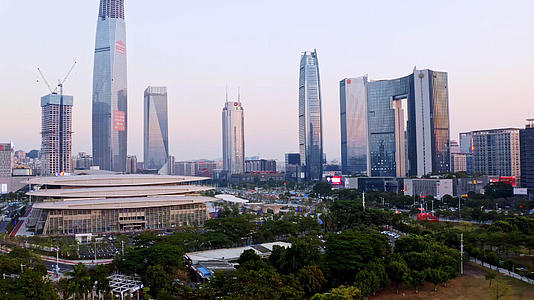 东莞城市天际线航拍视频的预览图