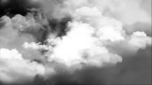 旋转云入场云层动画带通道视频的预览图