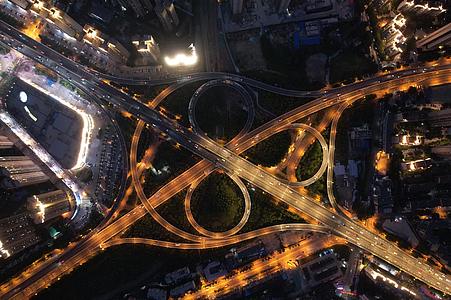 延时摄影航拍城市夜景道路高架桥车流交通街景4k素材视频的预览图