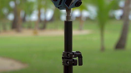 使用六台Gopro相机拍摄360度自然视频视频的预览图