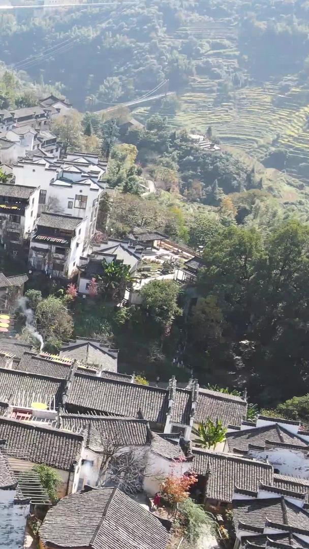 中国最美的航拍乡村江西婺源古建筑村落晒秋旅游素材视频的预览图