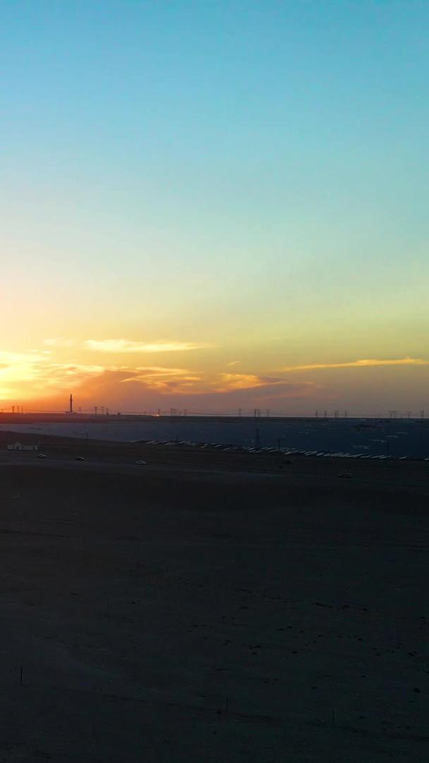 敦煌非都市自然风光在夕阳黄昏时刻拍摄视频的预览图