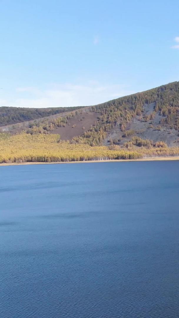 内蒙古兴安盟航拍美丽秋景视频的预览图
